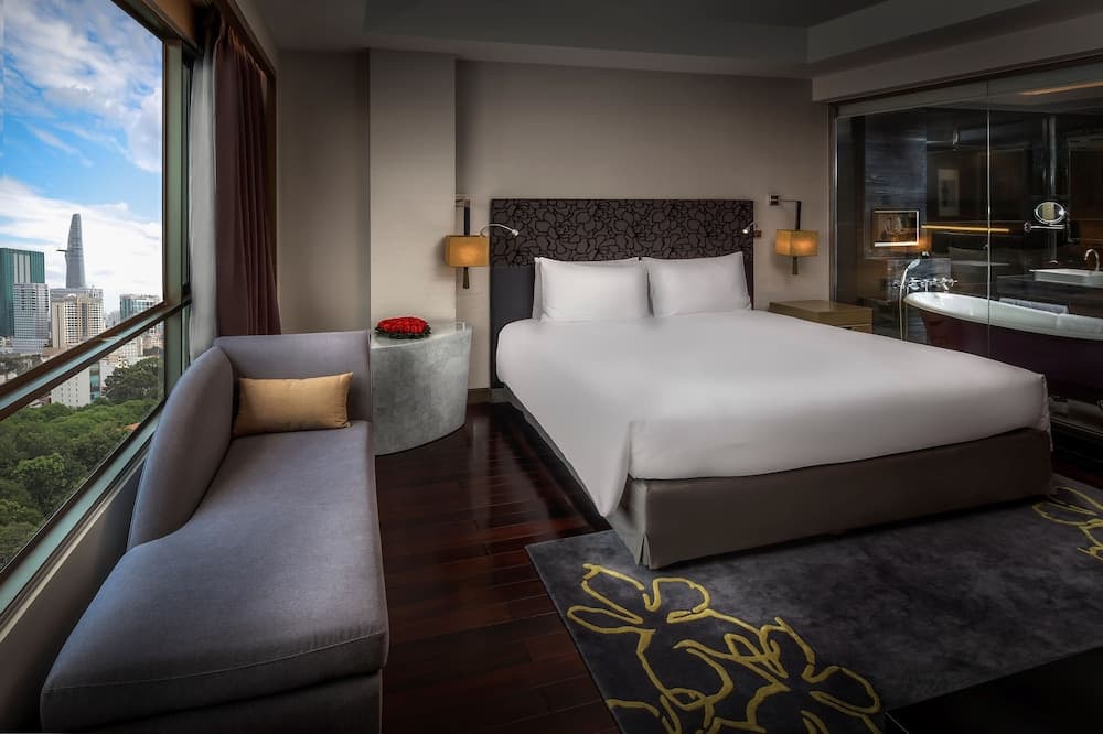 Sofitel Saigon Plaza