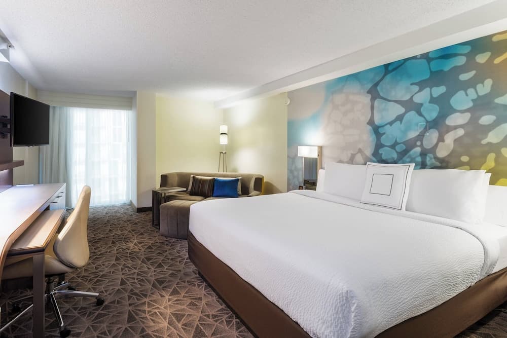 Courtyard by Marriott Miami Downtown