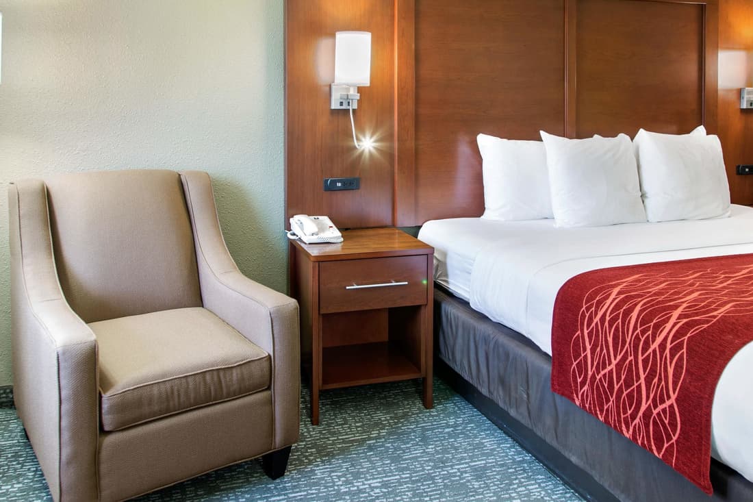 Comfort Inn and Suites San Francisco Airport North
