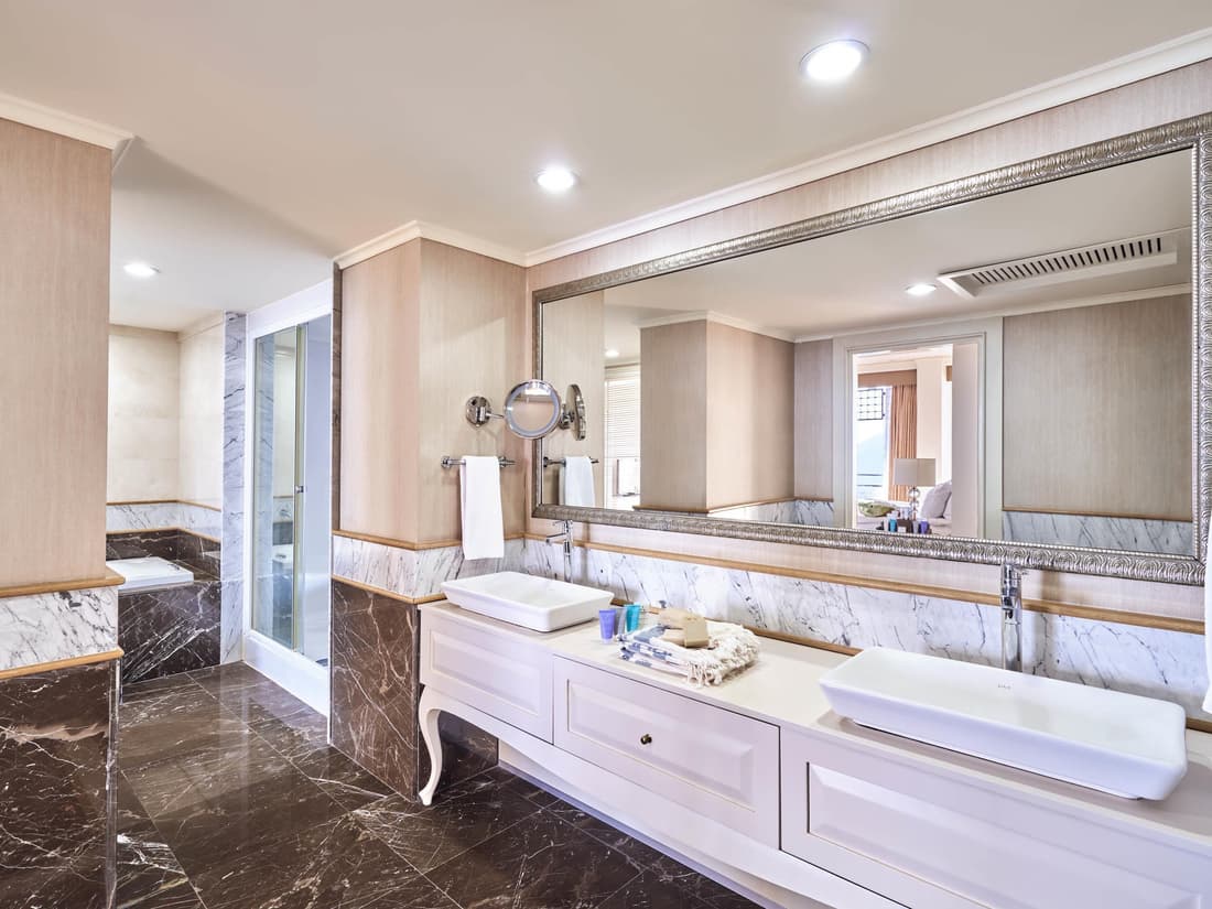 Rixos Downtown Antalya All Inclusive - The Land of Legends Access