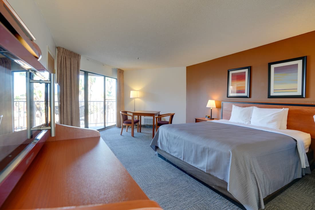 Lake Mead Inn