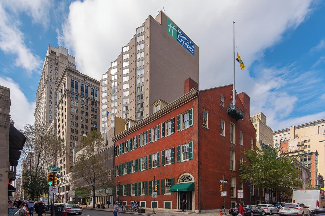 Holiday Inn Express Philadelphia-Midtown by IHG
