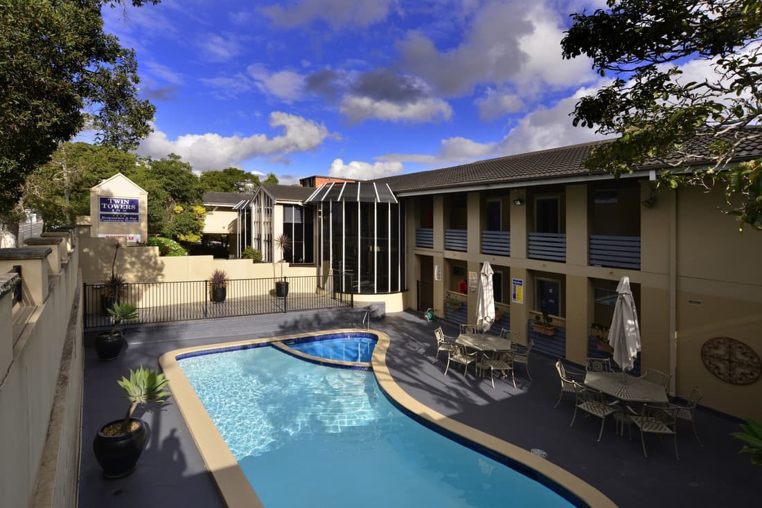Twin Towers Inn