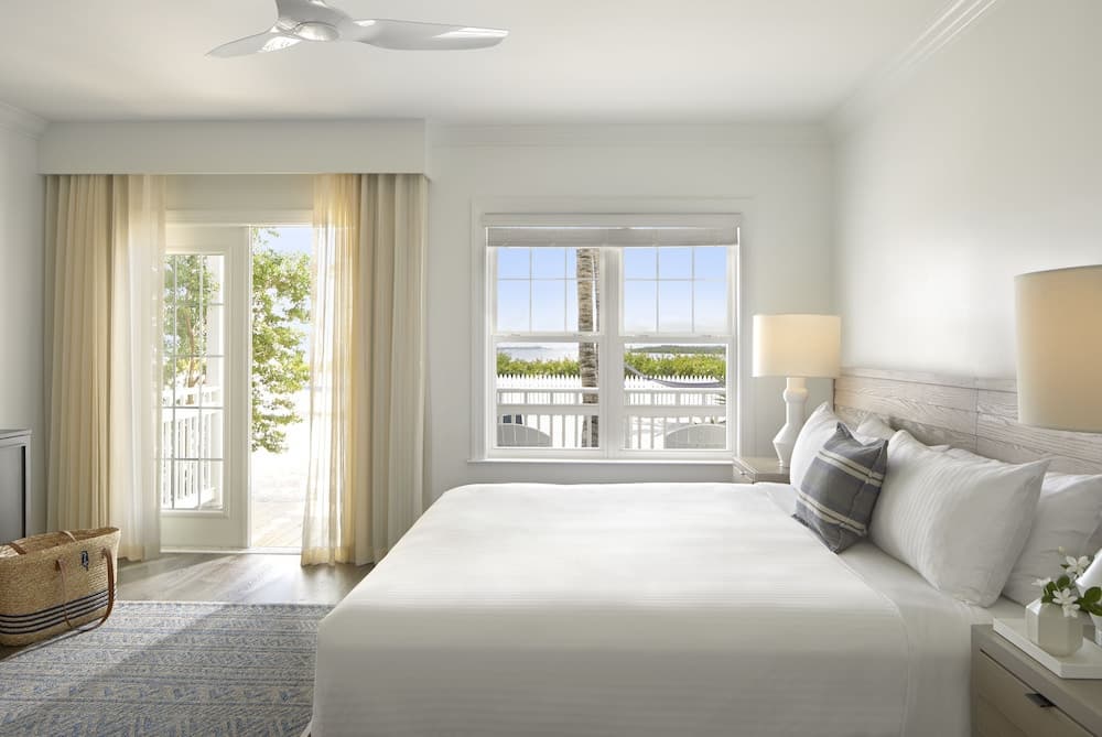 Parrot Key Hotel & Villas