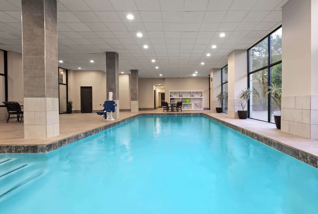 Embassy Suites by Hilton Dallas Love Field