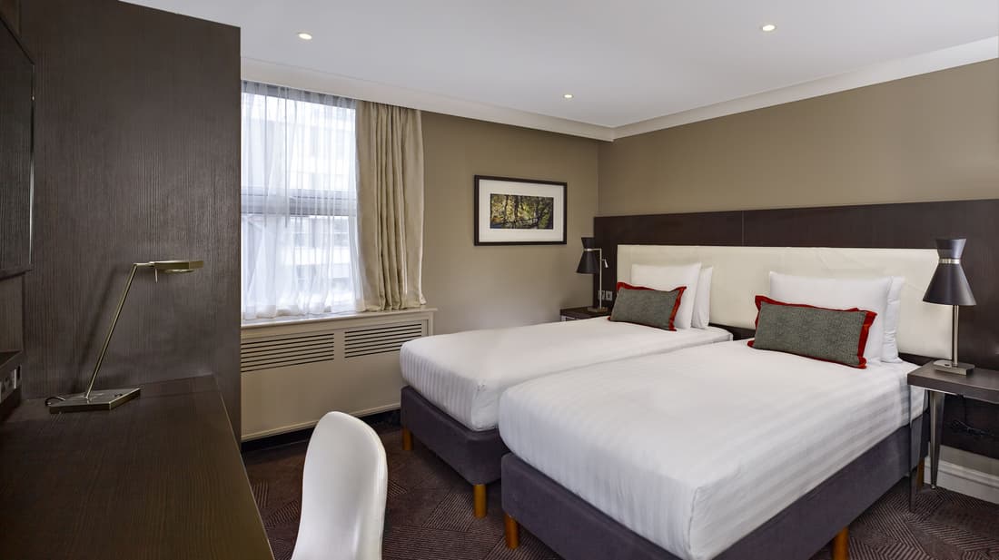 DoubleTree by Hilton London - Ealing Hotel
