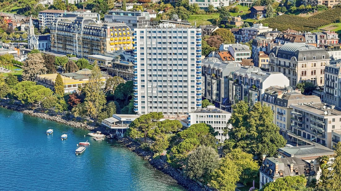 Mona Montreux