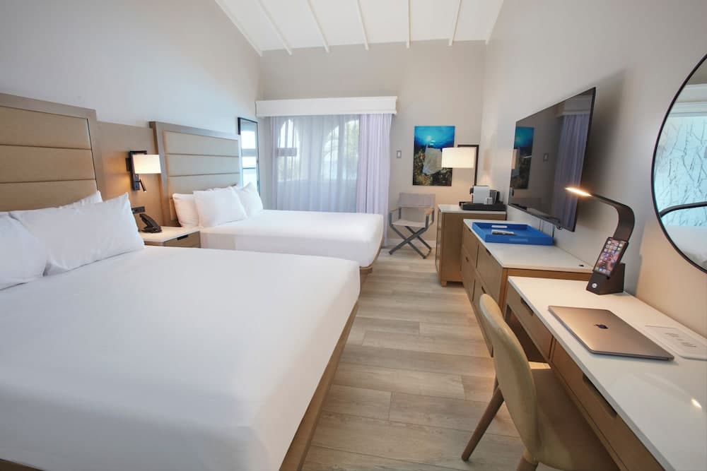 Divi Flamingo Beach Resort & Casino
