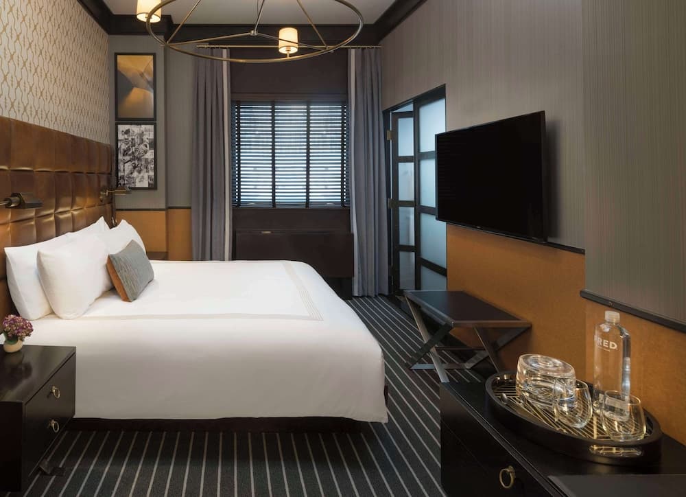 Gild Hall, A Thompson Hotel, by Hyatt