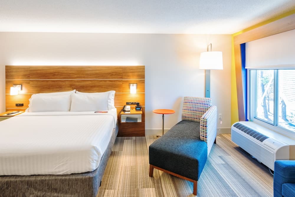 Holiday Inn Express Charleston by IHG