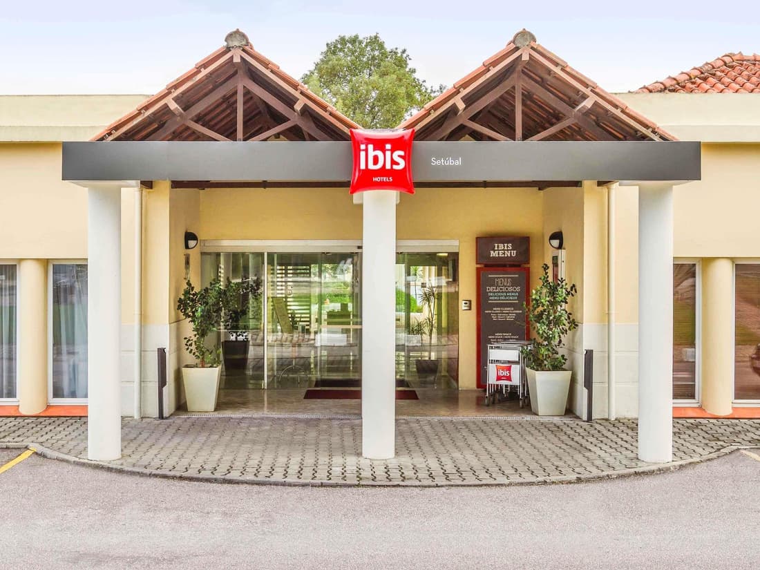 ibis Setubal