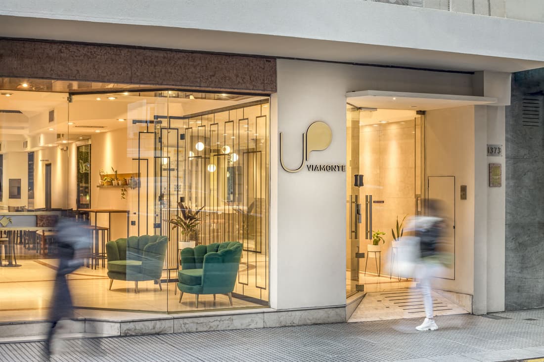 Up Viamonte Hotel
