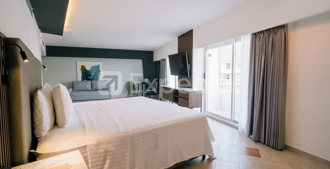 HS HOTSSON Hotel Acapulco