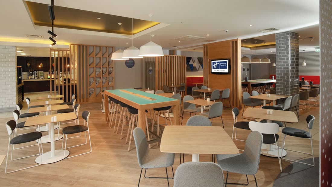 Holiday Inn Express Belfast City by IHG