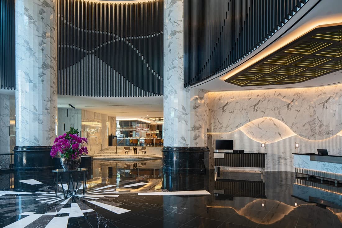 Renaissance Kuala Lumpur Hotel & Convention Centre