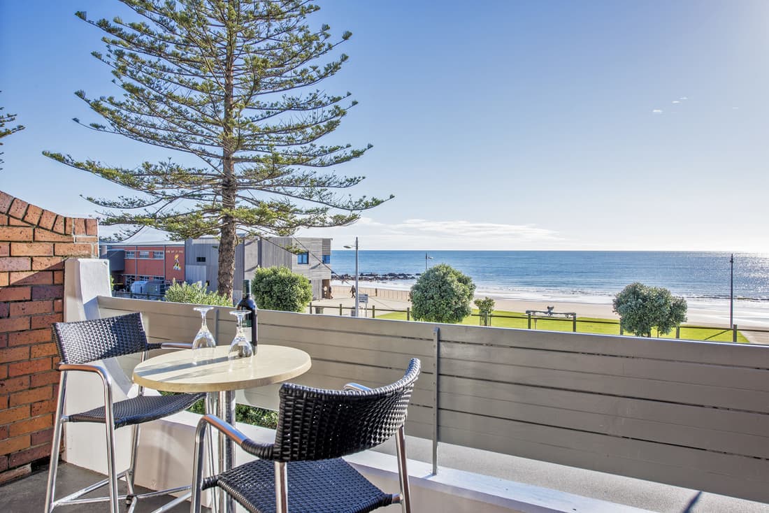 Beachfront Voyager Motor Inn