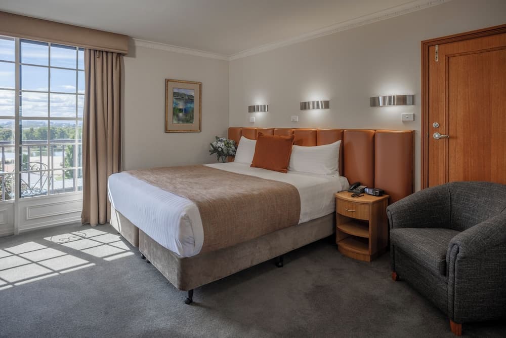 Country Club Tasmania