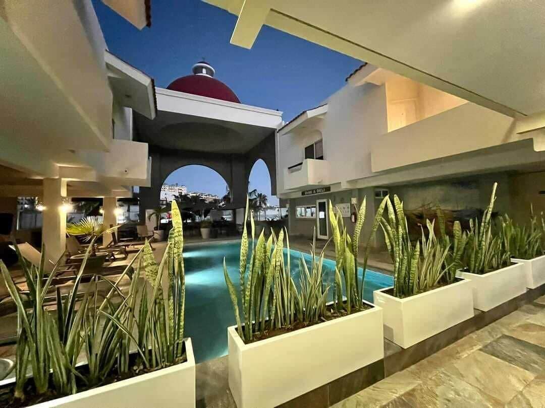 Hotel & Suites Las Palmas