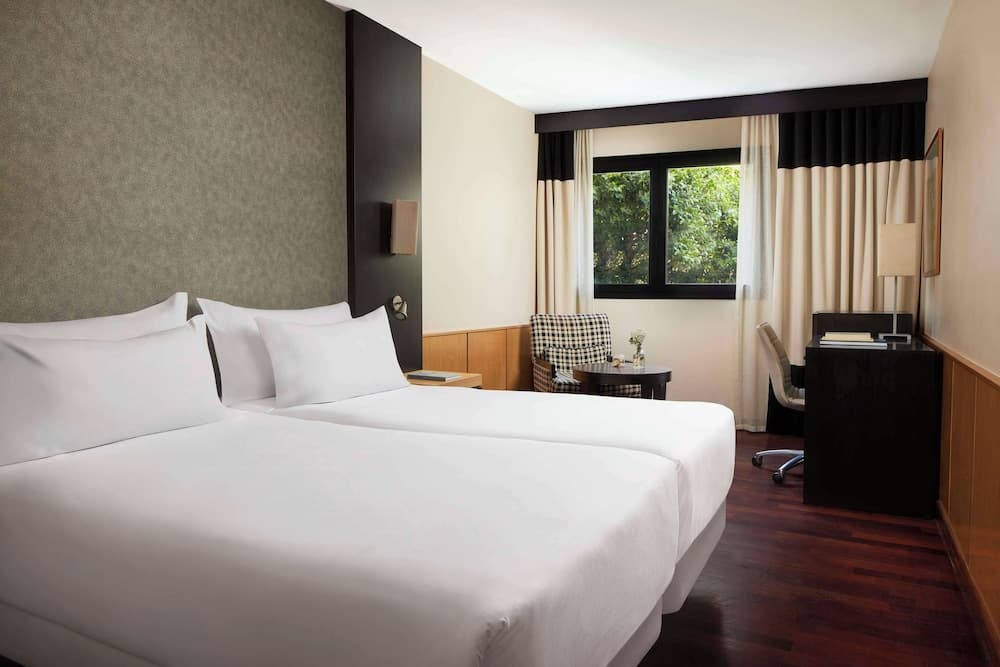 iStay by NH Ciudad de Valencia Hotel