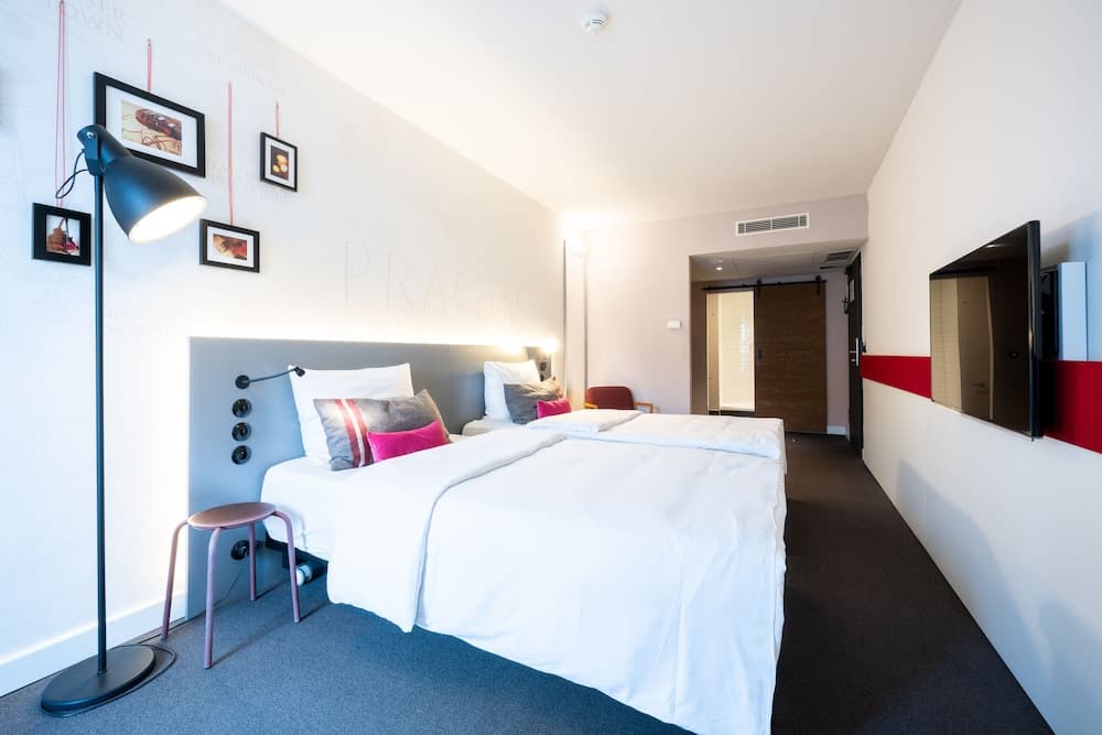 Hotel PULSE8