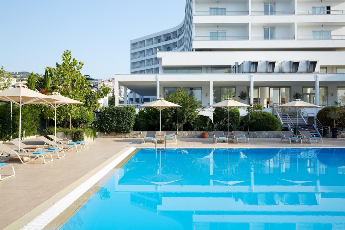 Lucy Hotel