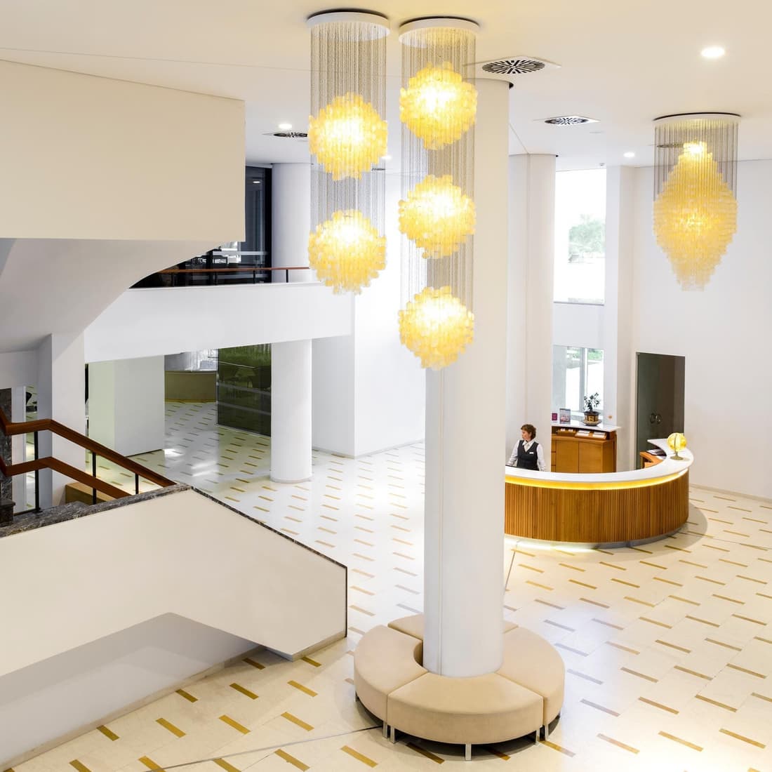 Lucy Hotel