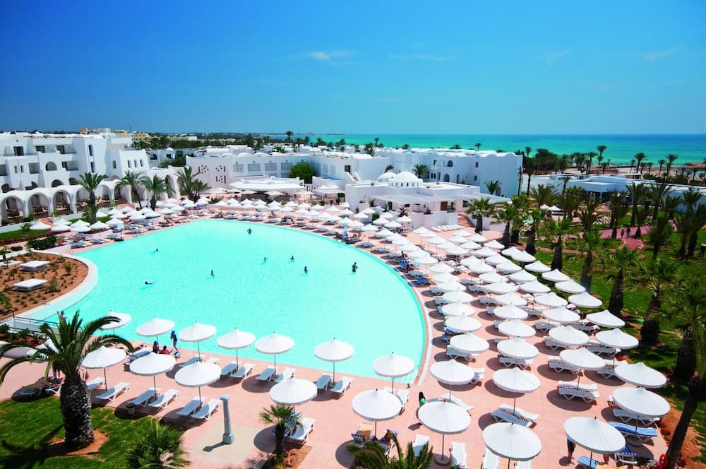 Club Palm Azur