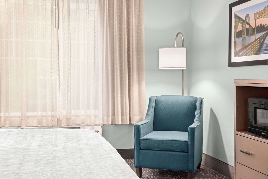 La Quinta Inn & Suites by Wyndham Newport