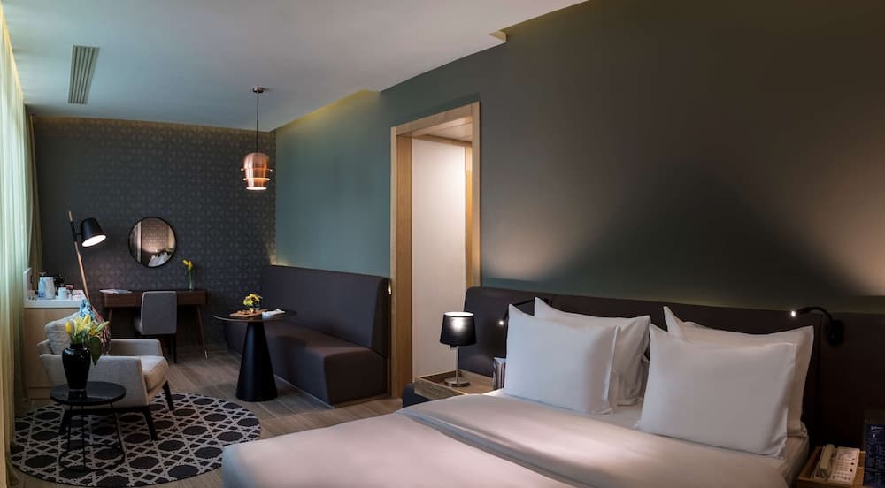 Radisson Blu Hotel, Beirut Verdun