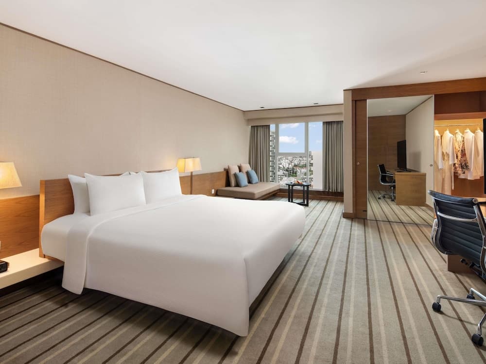 Grand Mercure Singapore Roxy