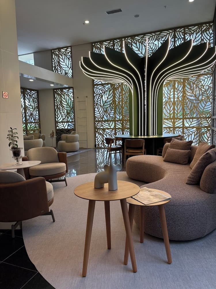 Quality Suites Alphaville