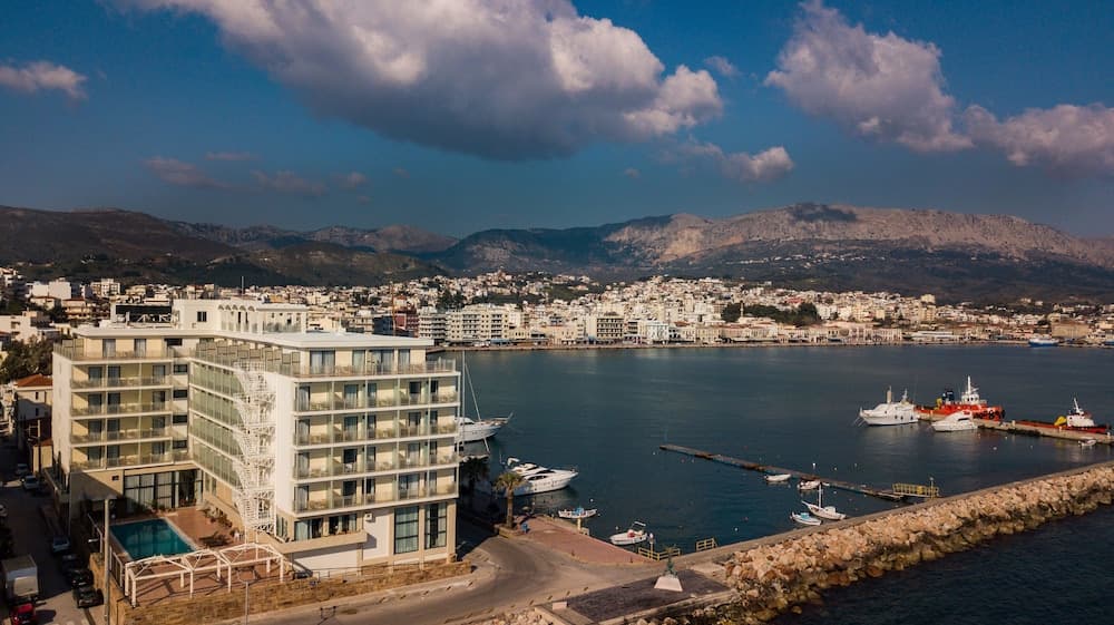 Chios Chandris Hotel