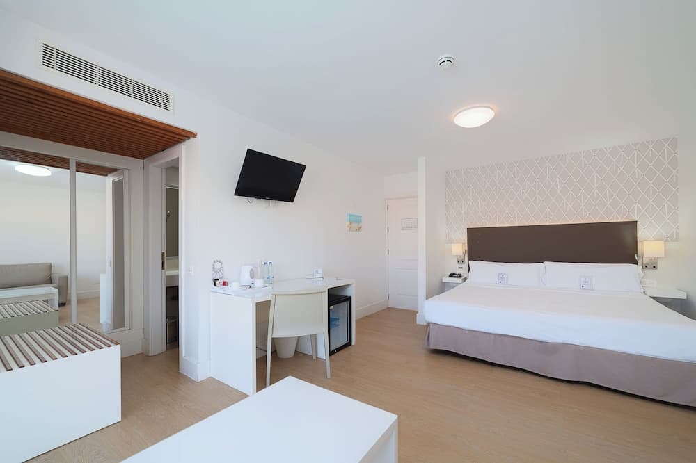 Arena Suite Hotel - Adults Only