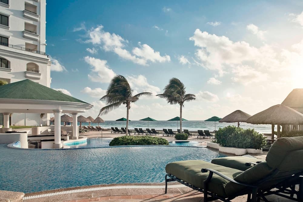 JW Marriott Cancun Resort & Spa