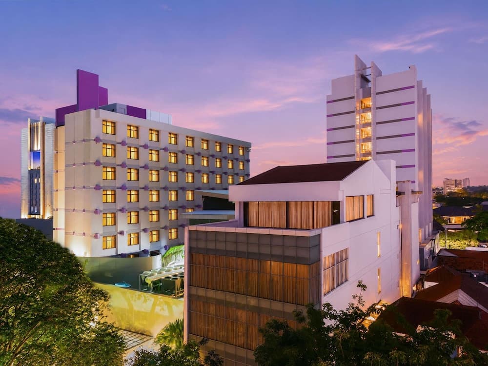 Mercure Surabaya Grand Miram