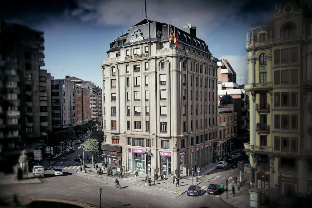 Occidental León Alfonso V