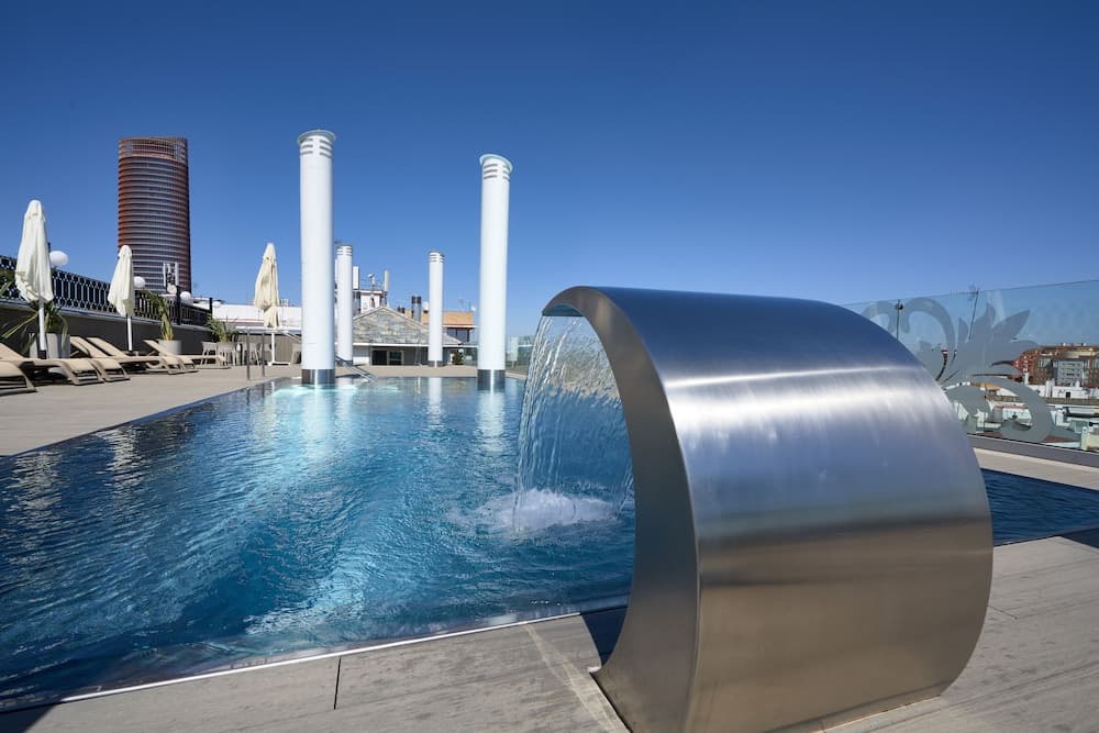 Monte Triana Hotel