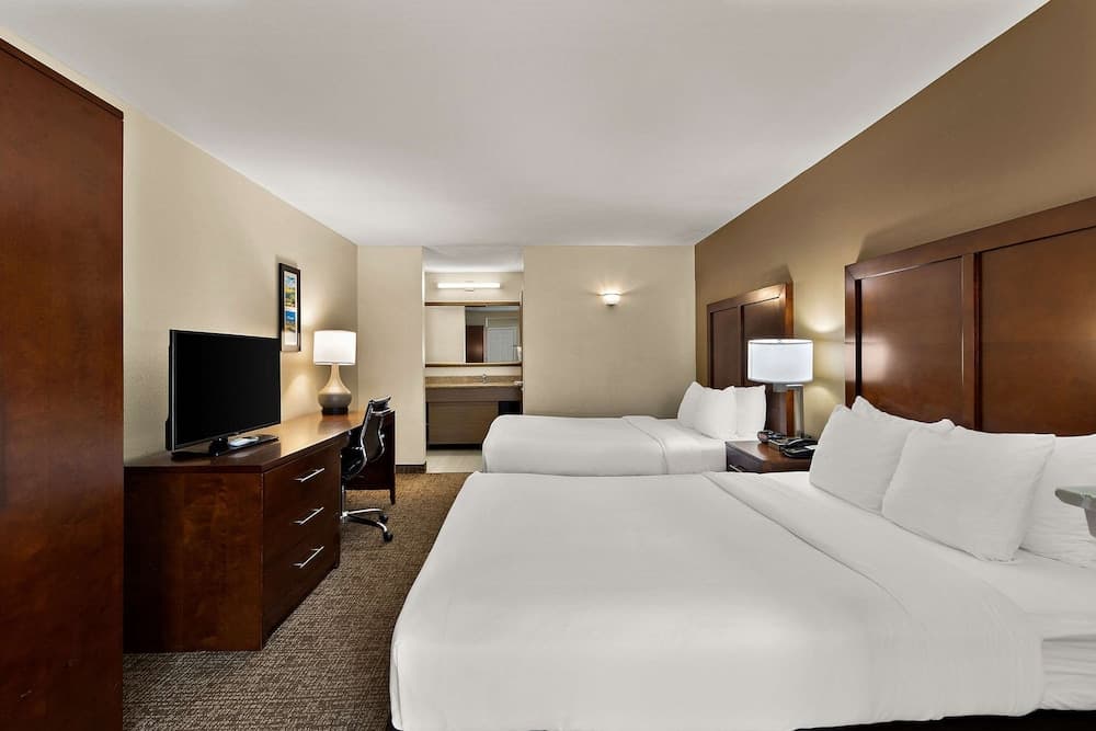 Comfort Inn & Suites Sequoia/Kings Canyon