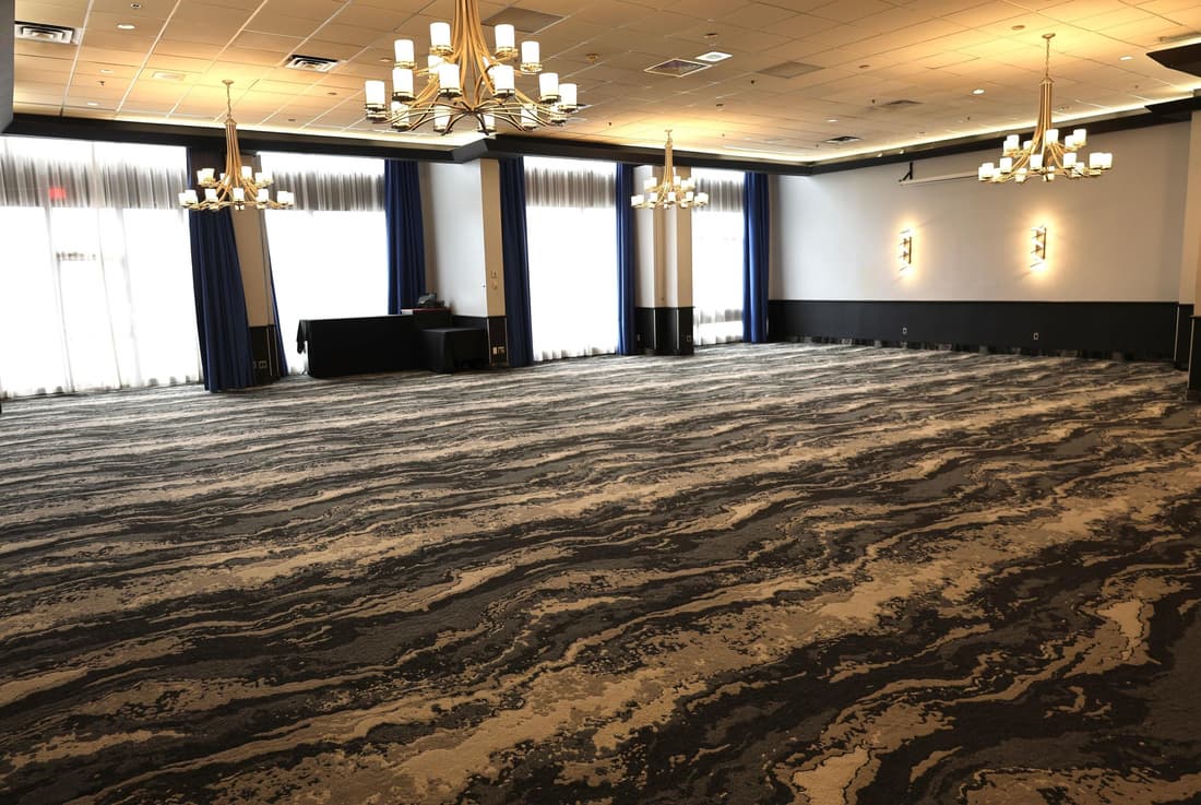 Travelodge by Wyndham Hotel & Convention Centre Quebec City