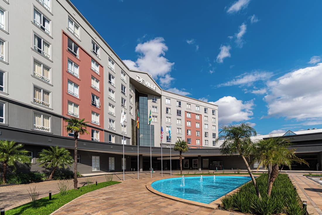 Hotel Deville Prime Porto Alegre