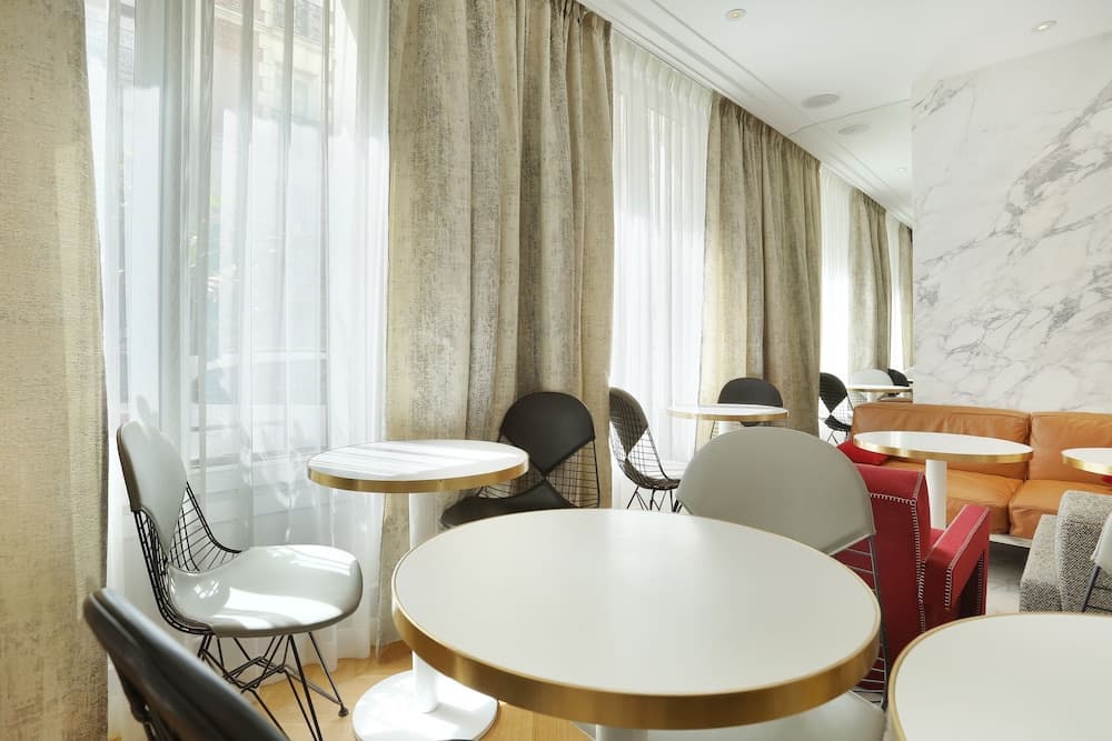 Nouvel Hotel Eiffel