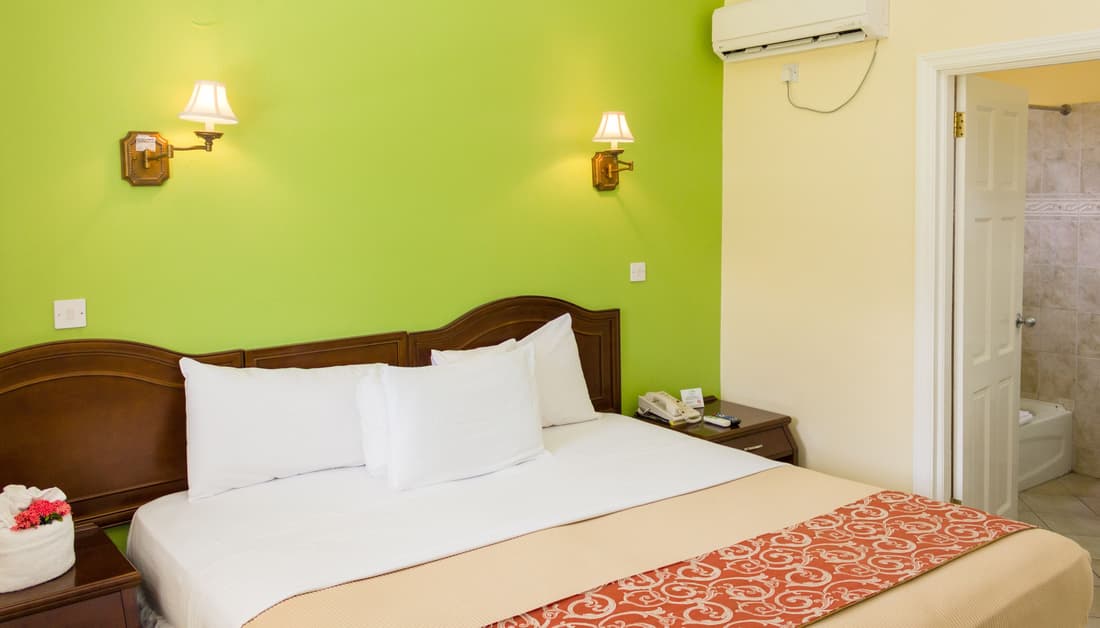 Bay Gardens Hotel