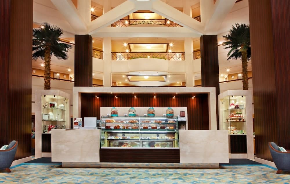 Mövenpick Grand Al Bustan Dubai