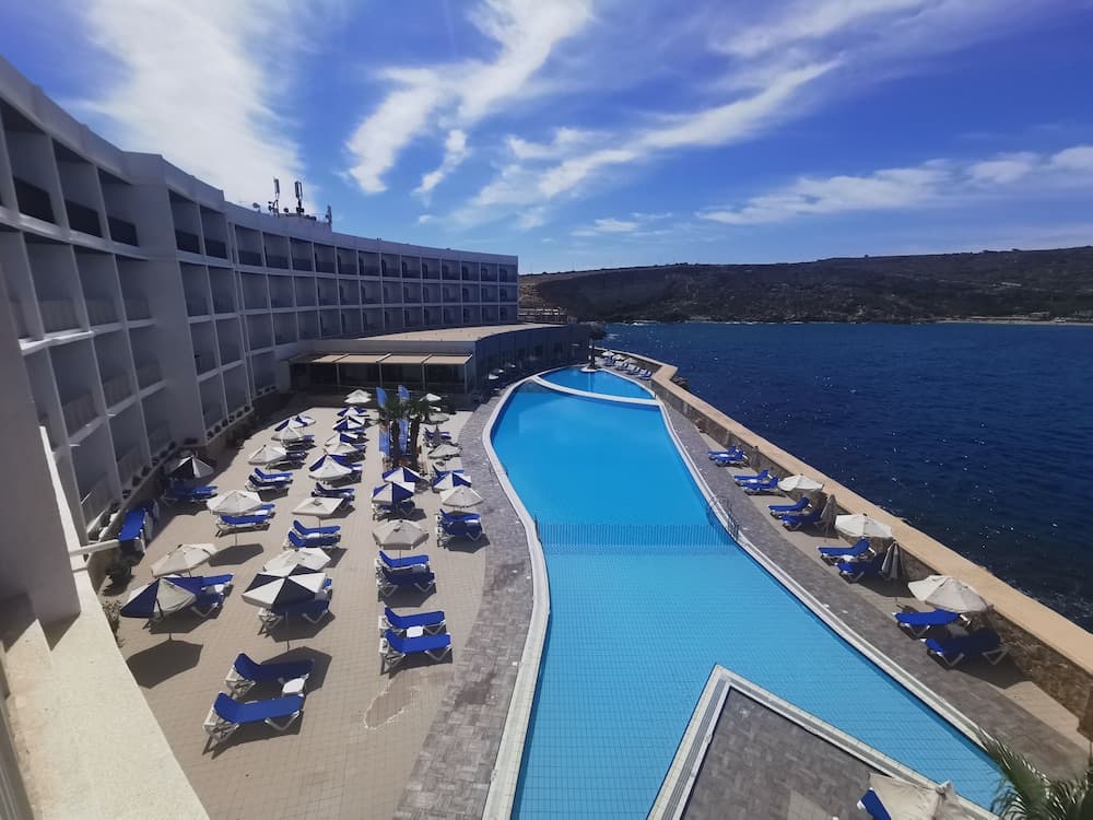 Paradise Bay Resort