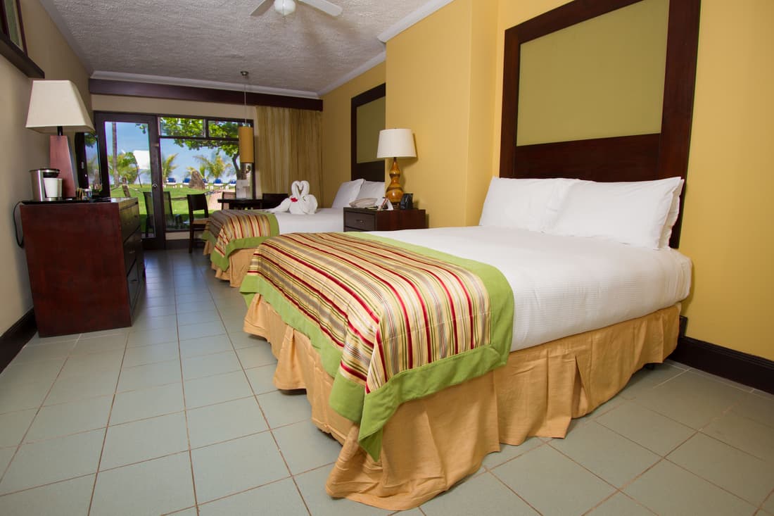 Fiesta Resort Central Pacific - All Inclusive