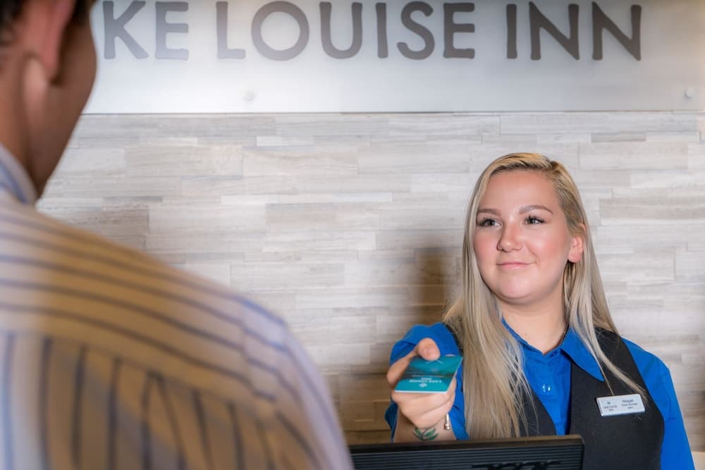Lake Louise Inn