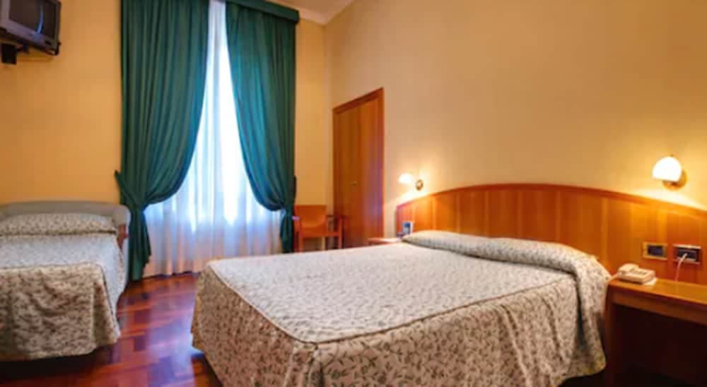 Hotel Corot