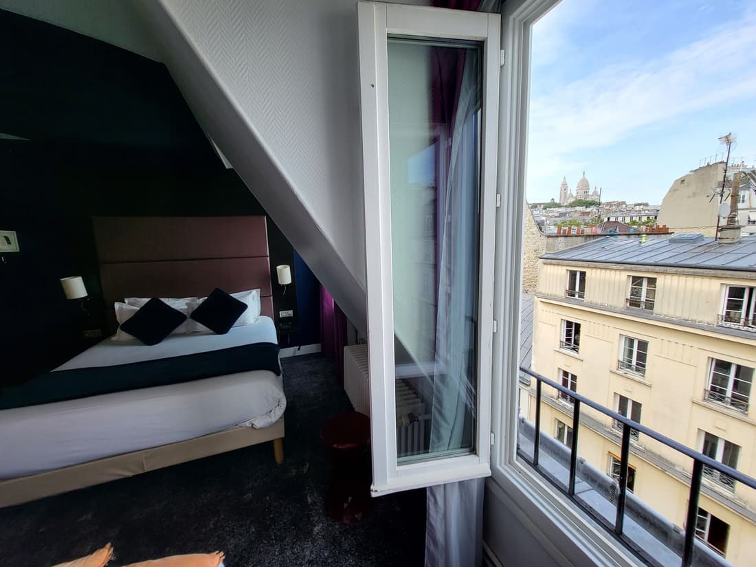 ACCUEIL HOTEL PARIS PIGALLE MONTMARTRE – Hôtel rénové