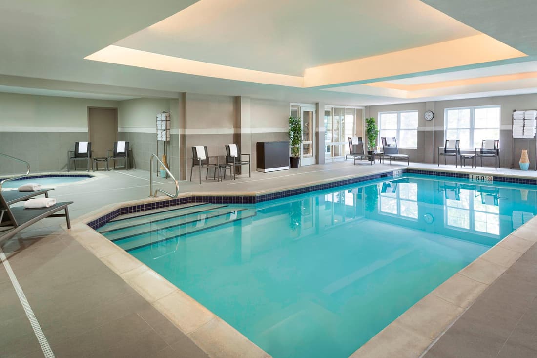 Cambridge Suites Mississauga
