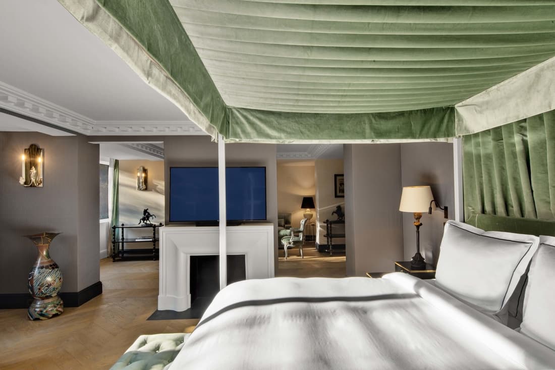 Hôtel de Berri Champs-Élysées, a Luxury Collection Hotel